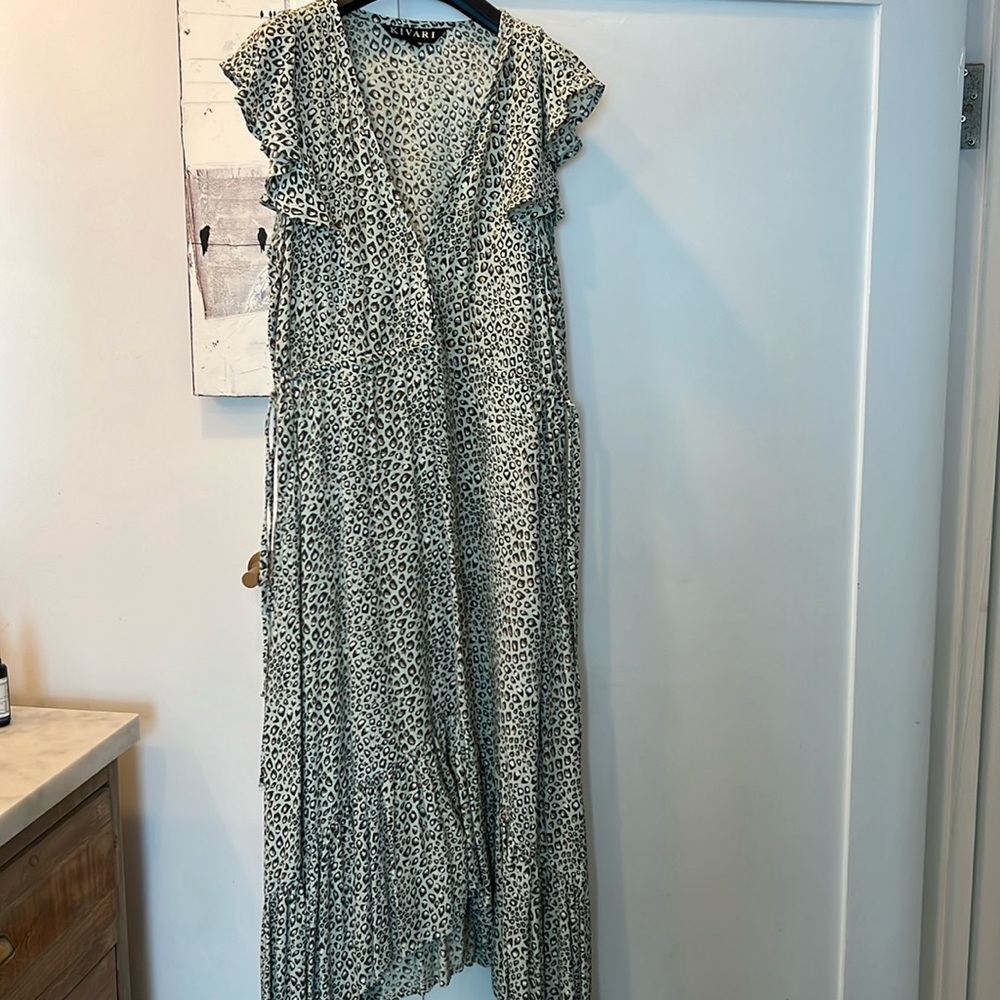 KIVARI MAXI DRESS SIZE XS